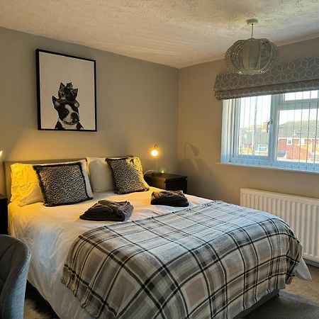 Netflix Home Jacuzzi Gym Fast Wifi Ps5 Free Parking 2 Spaces Hereford Eksteriør bilde