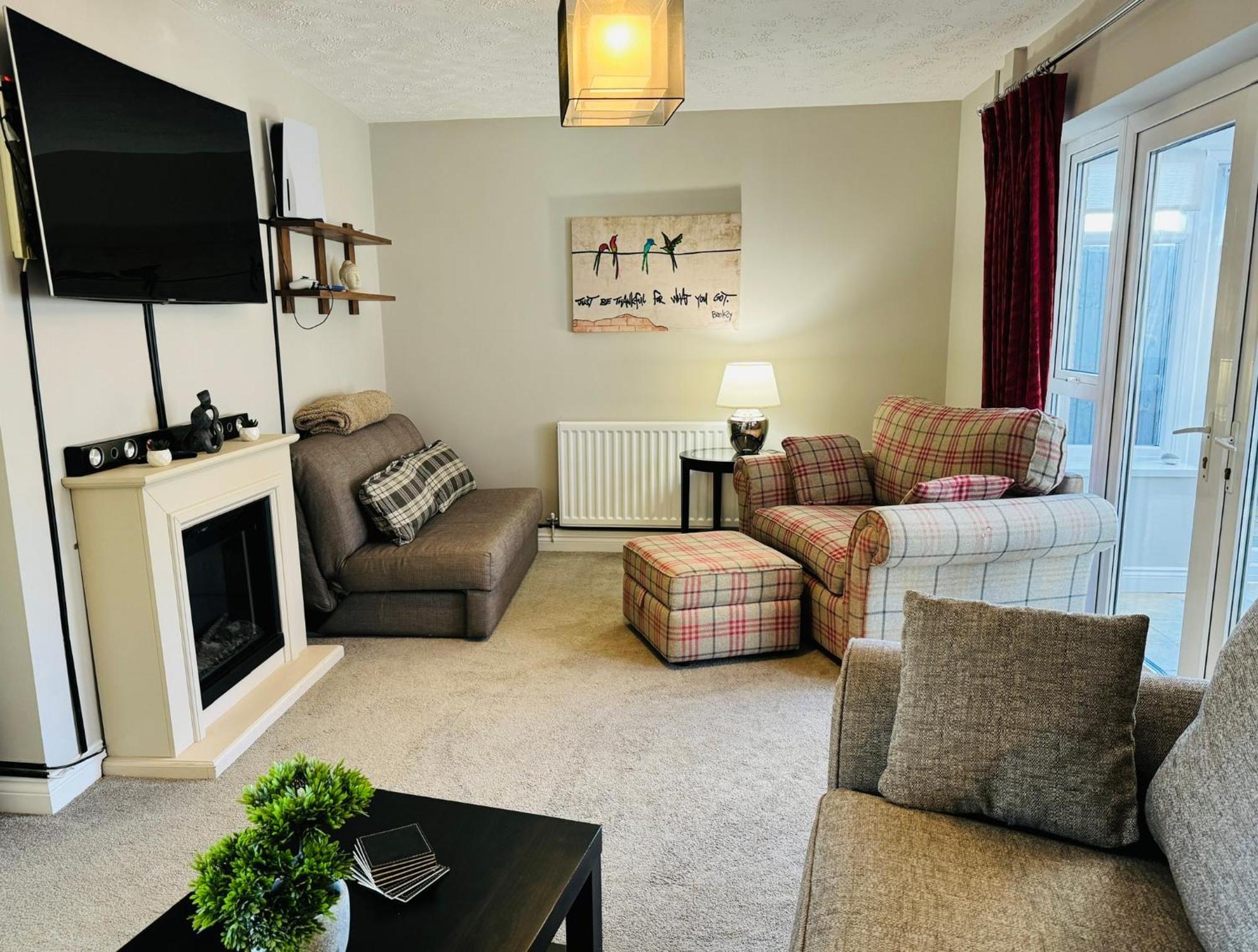 Netflix Home Jacuzzi Gym Fast Wifi Ps5 Free Parking 2 Spaces Hereford Eksteriør bilde